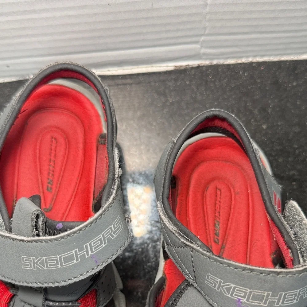 Skechers Relix Kids Closed Toe Sandals Toddler Size 12 Red Gray